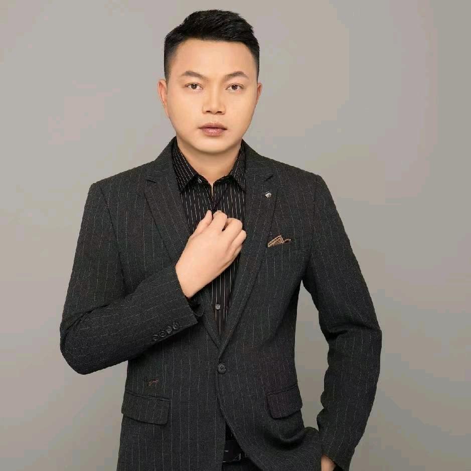 重庆新能源货车批发交易中心~丁丁