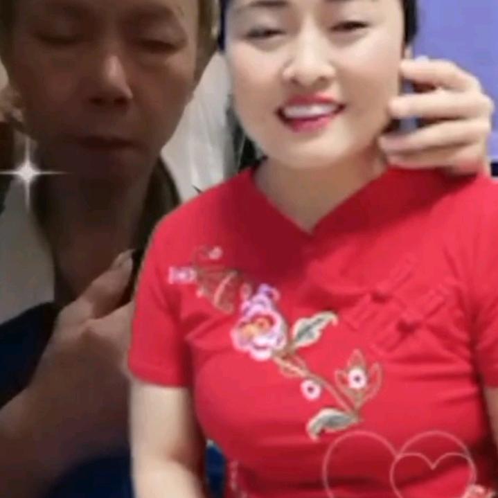 〈蒋哥〉单身每晚8.30分开播,欢迎新老