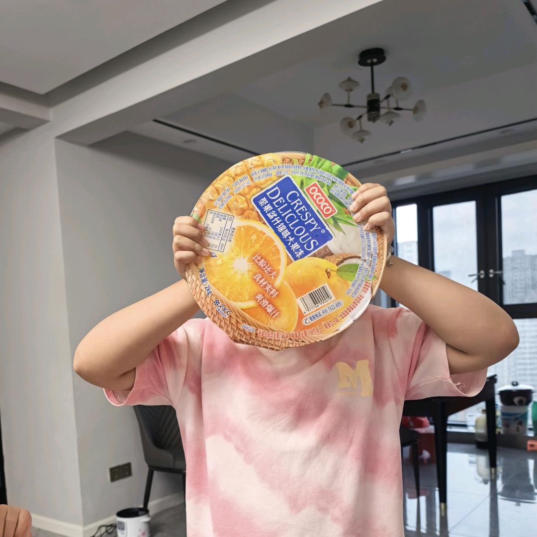 大河向东流。