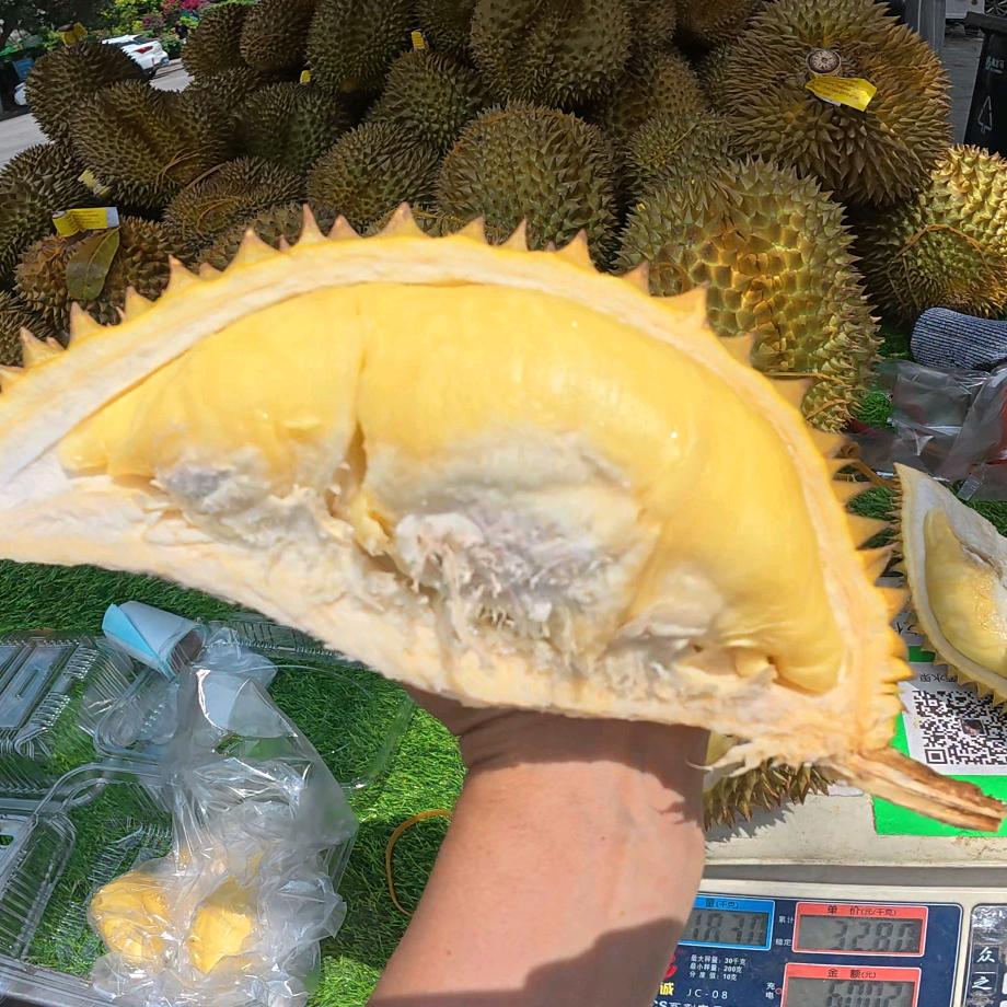 曾国深水果榴莲车厘子