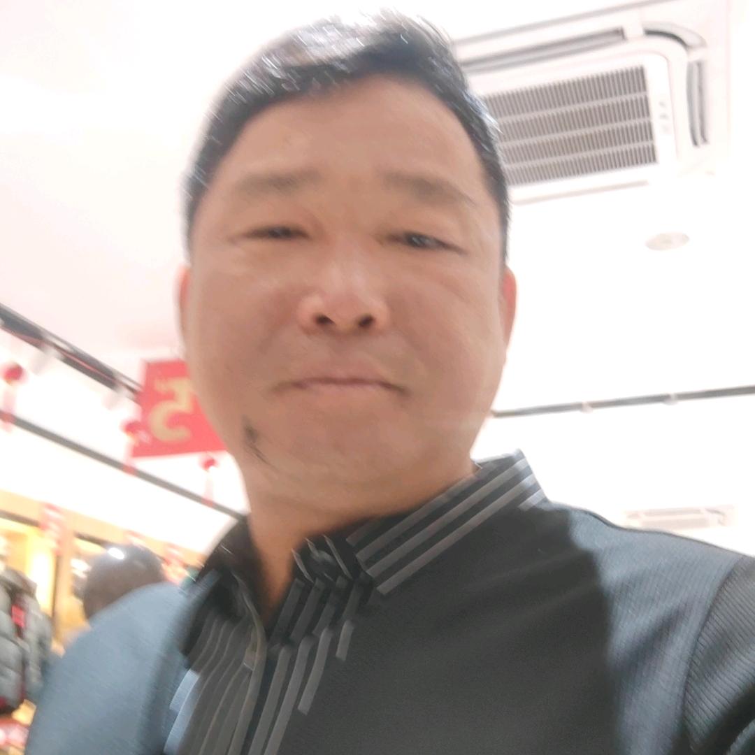 湘雨朝霞杯中酒