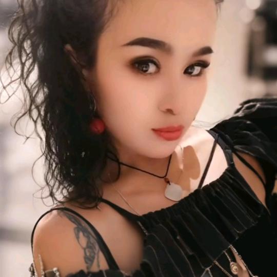 发型师