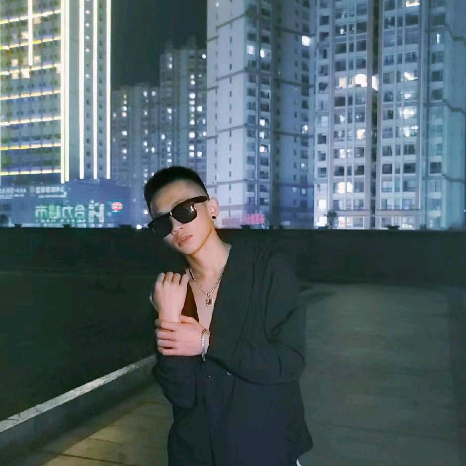 K K✨（休）