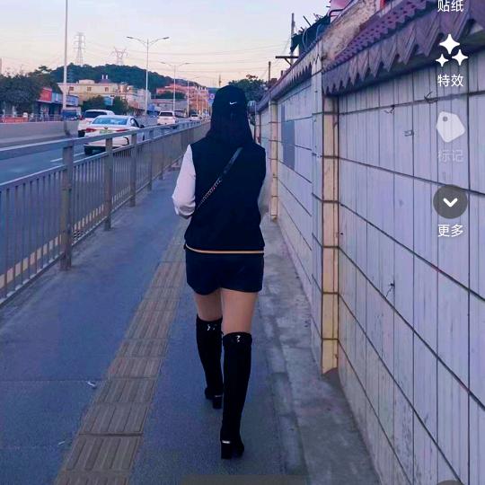 🌴辉姐℘࿐