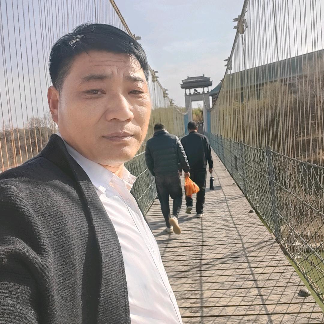 豪迈……狼人……