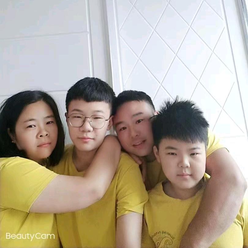 小群汽修涵涵琳琳爸爸