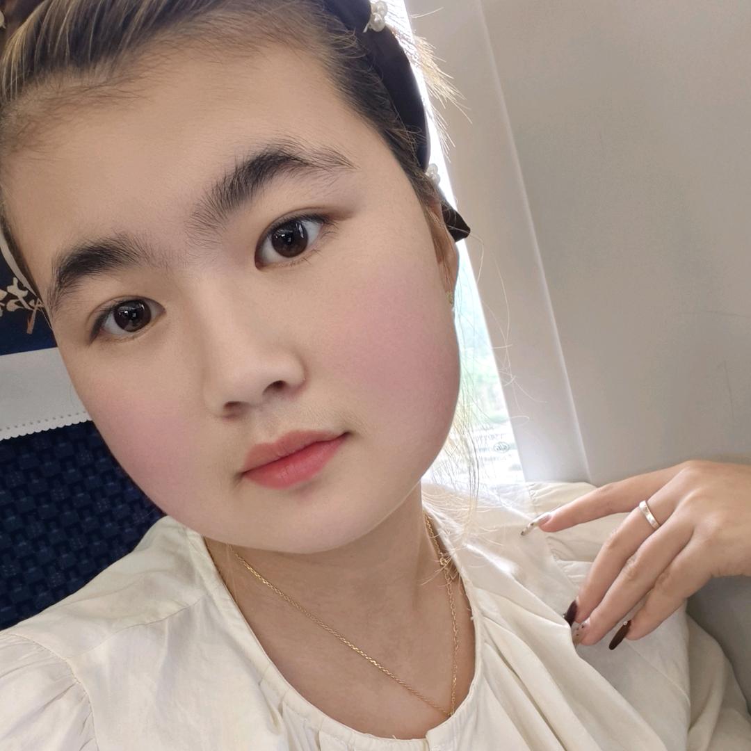 韦晓纹