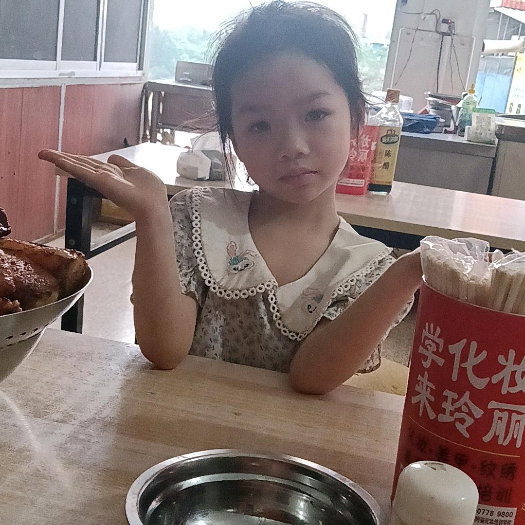 牙佳露露