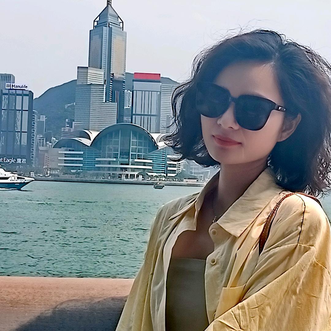 黄小小
