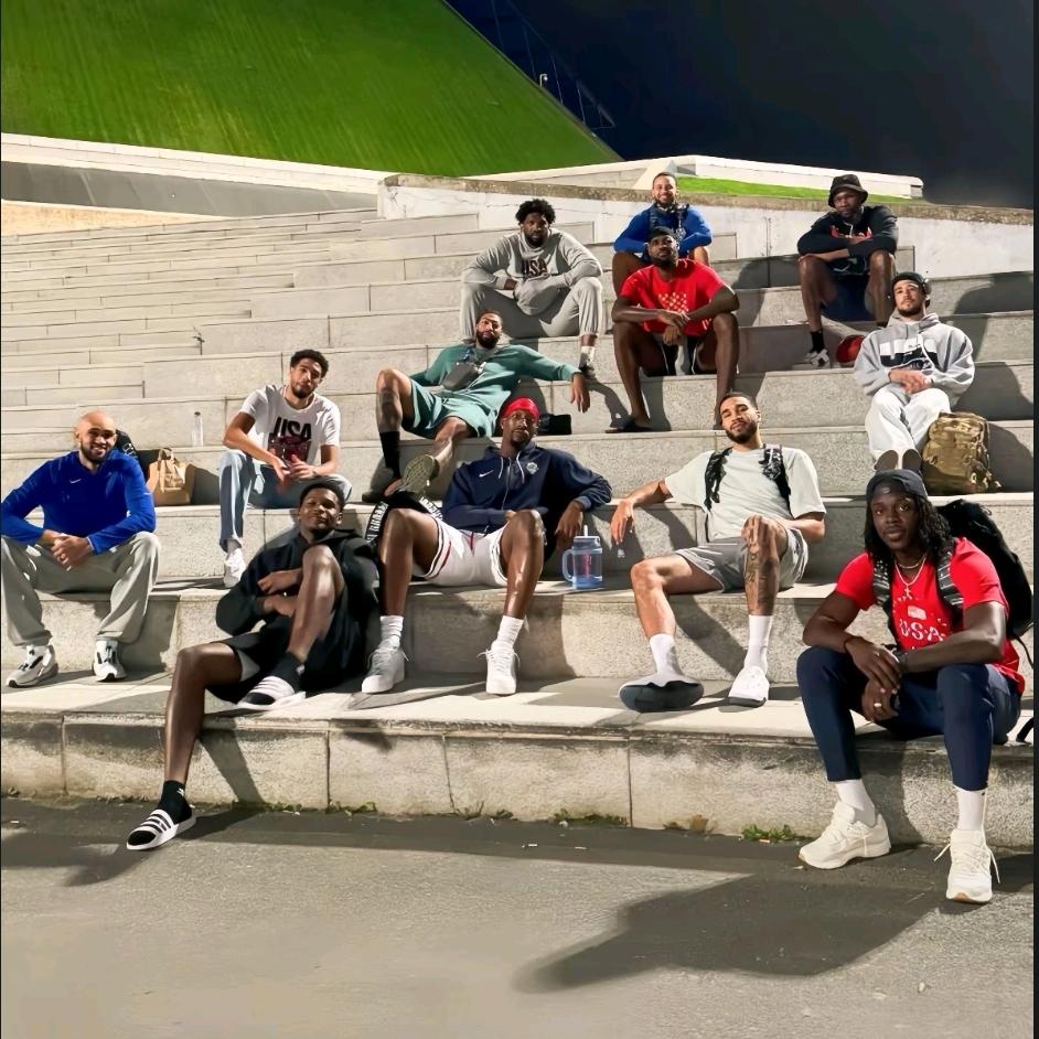 🏀