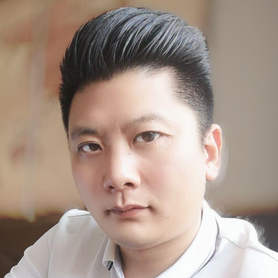 刘名青史