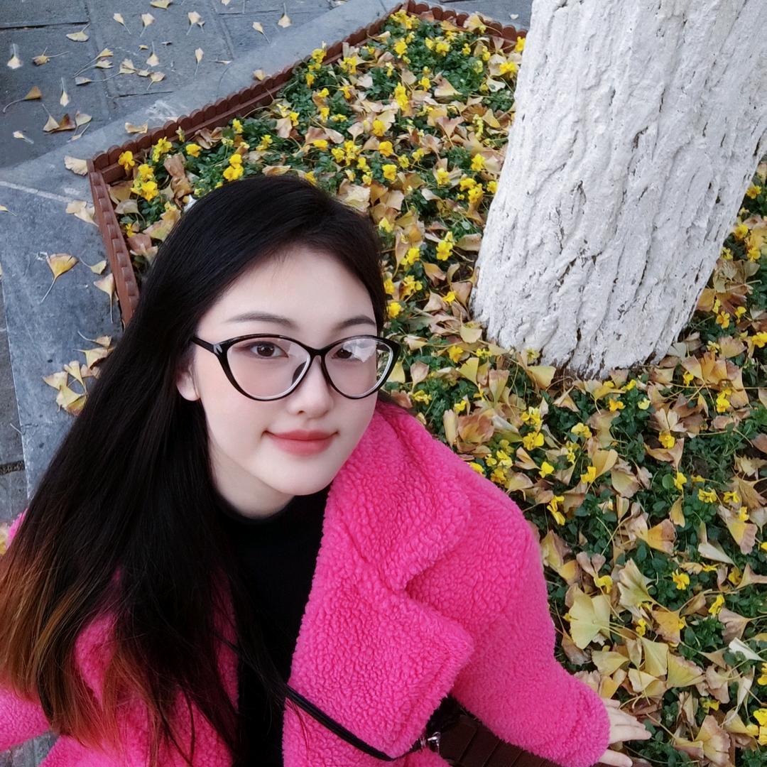 Larissa.小可