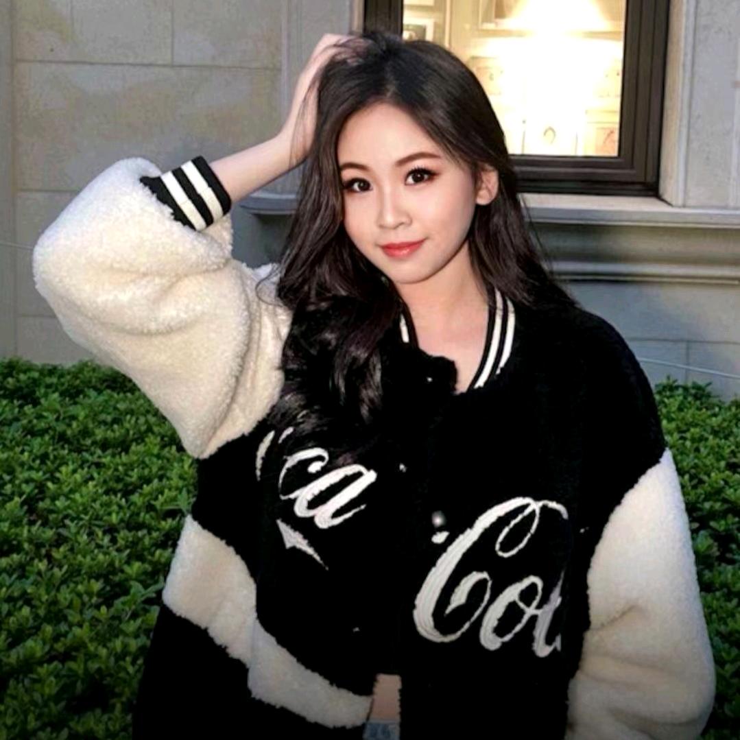 创星文化（飞行女舰长）