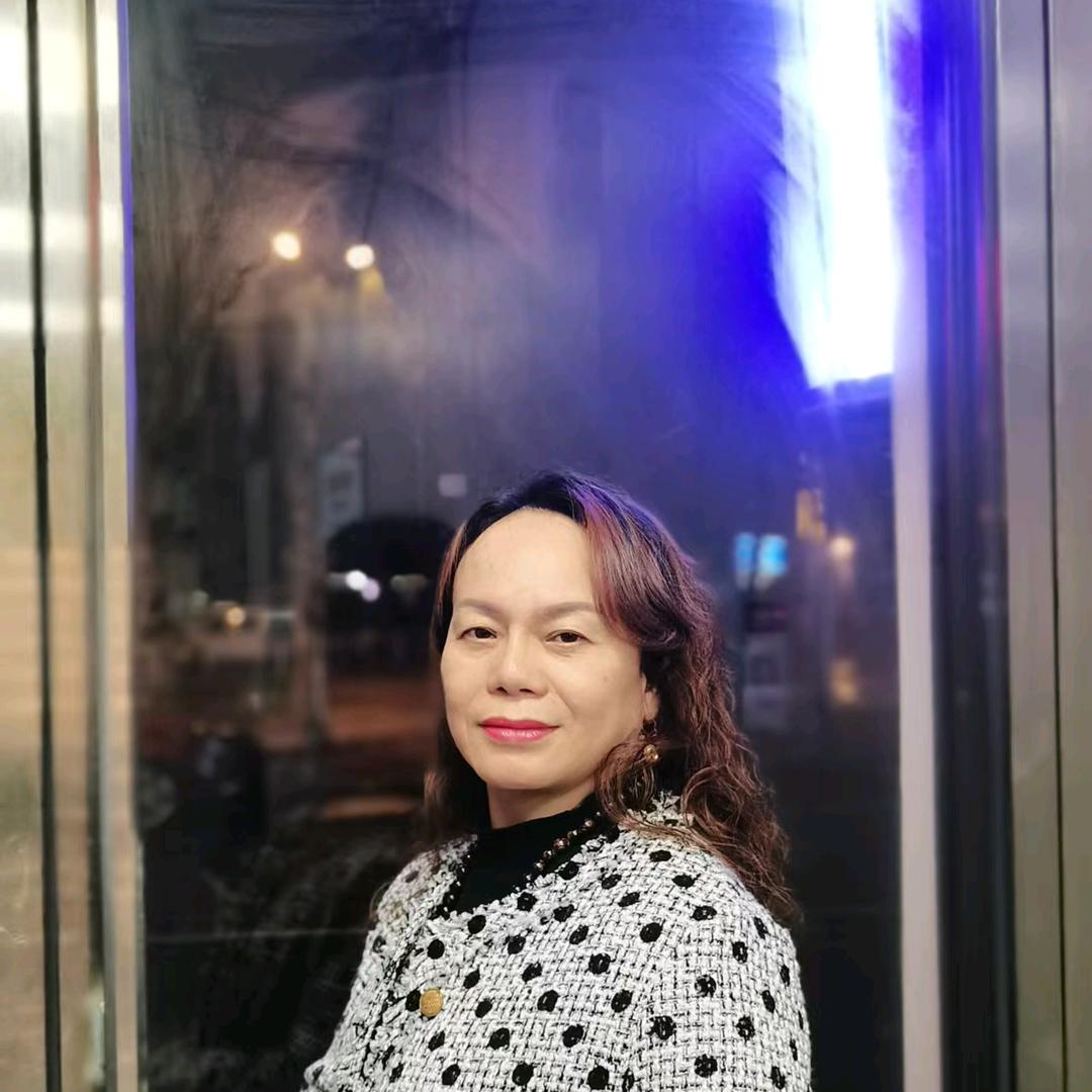 洋葱姐（晚上8：10）百货店