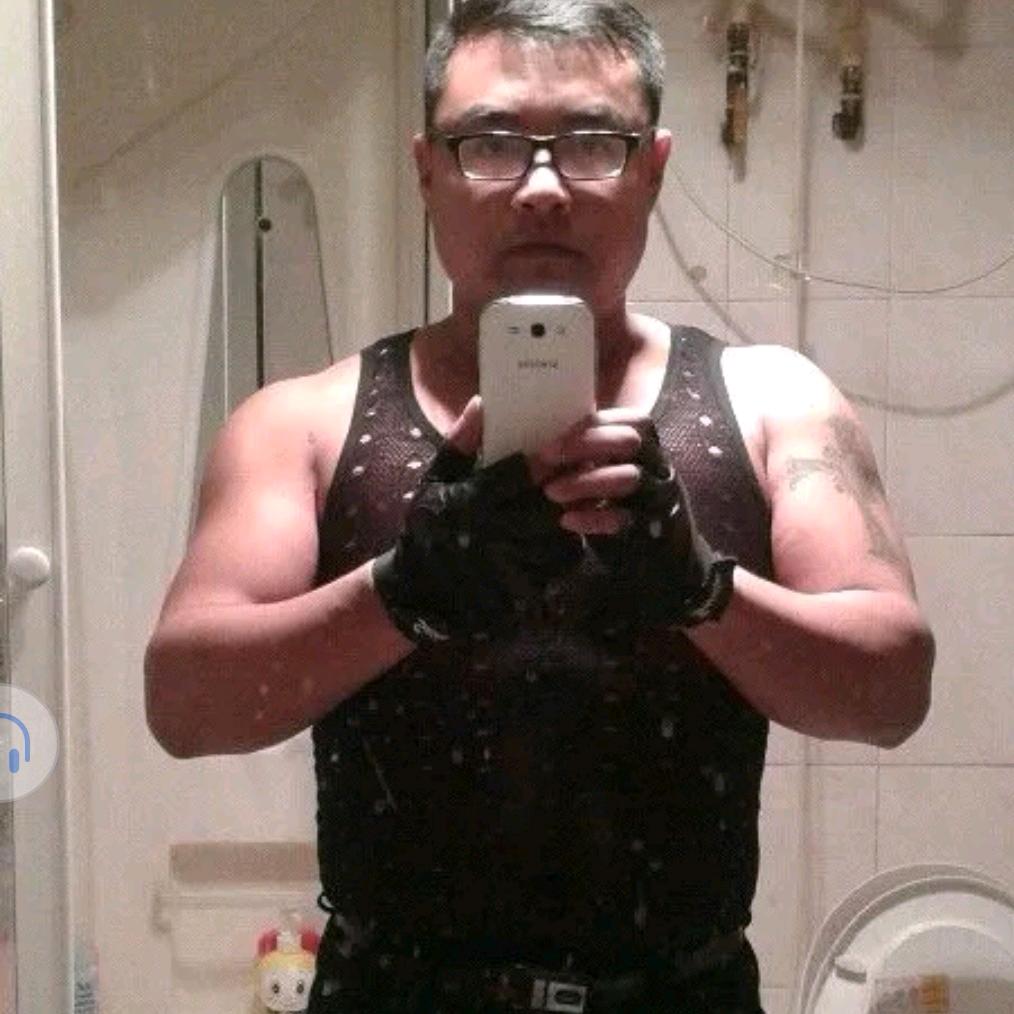 孤单的大白