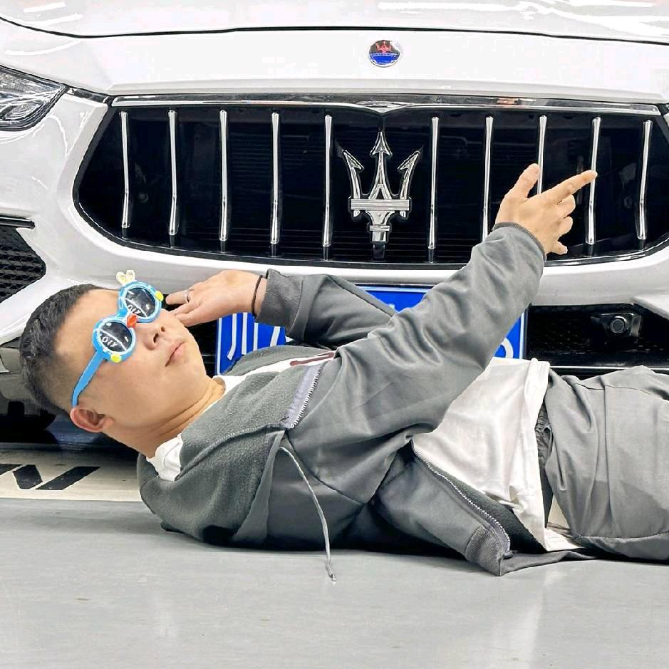 性感小虎在线讲车