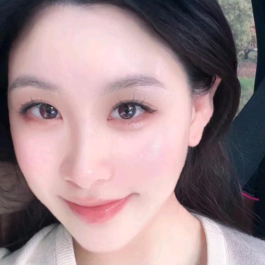 眼周肌肤管理