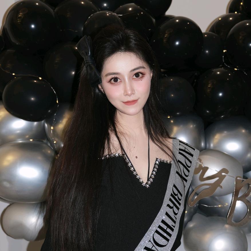 靳小航儿