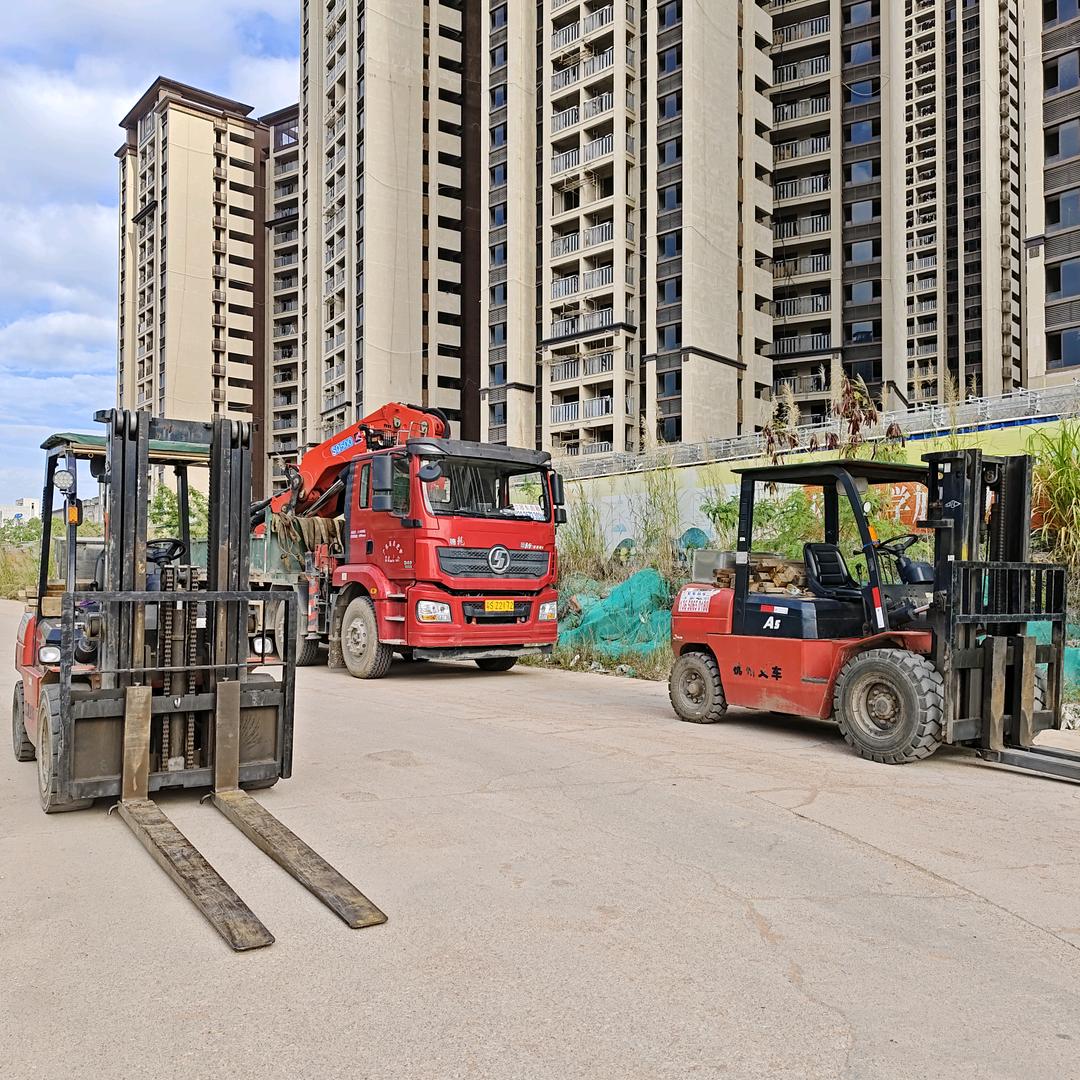 河源市（广源）叉车吊车出租
