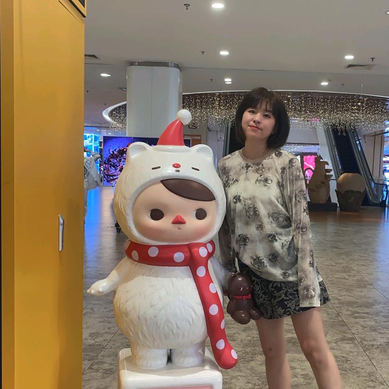 托管米娅的日常