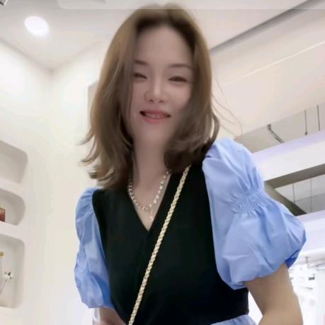 蕾姐女装档口批发