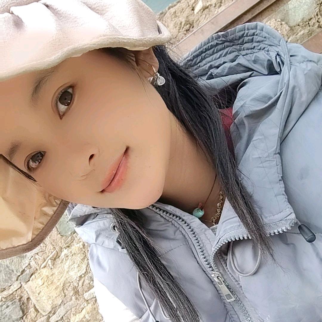 🍃爱笑的女孩真美🍃