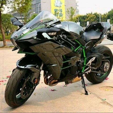 你瞅啥，瞅你大爷，别扒拉我！