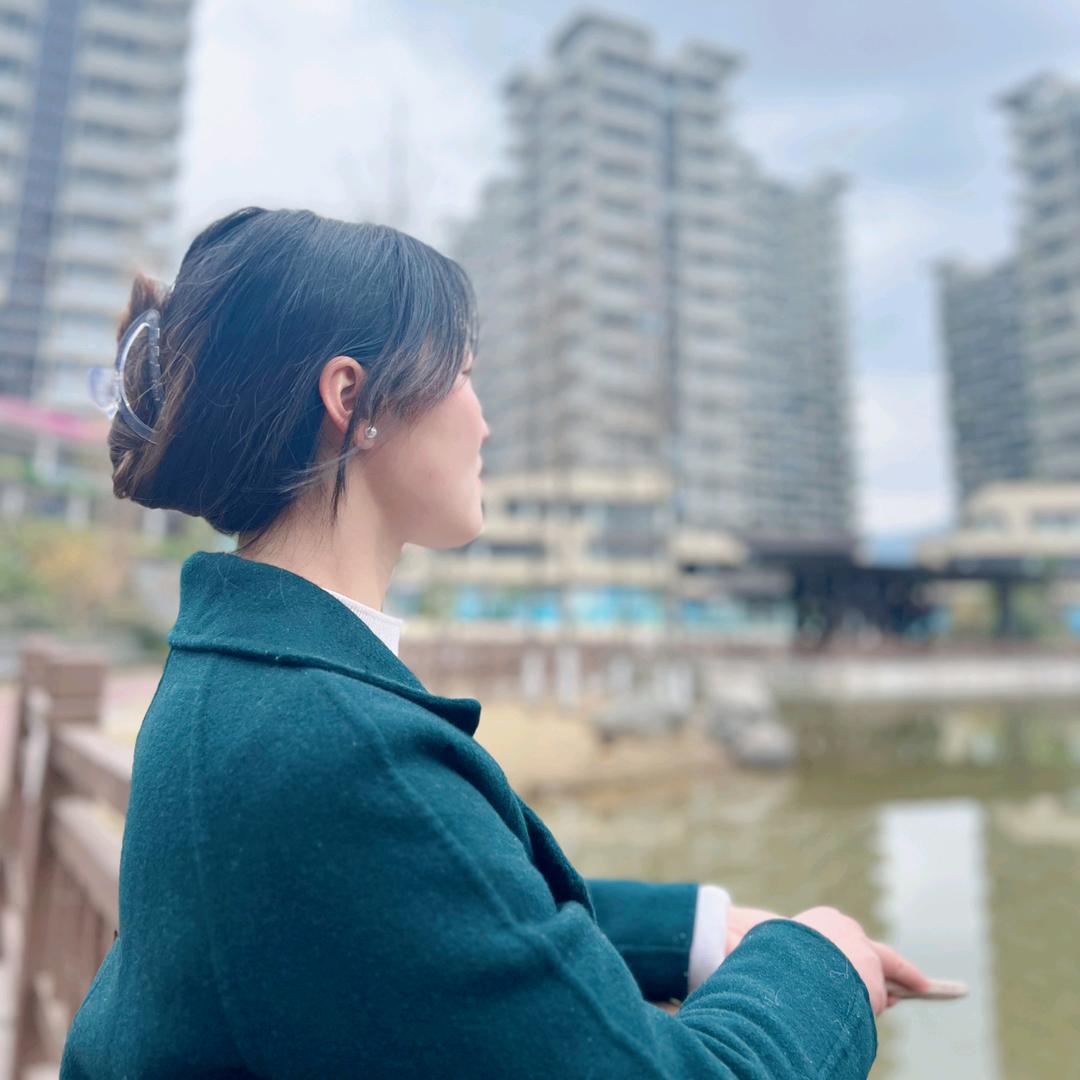 丽贝卡