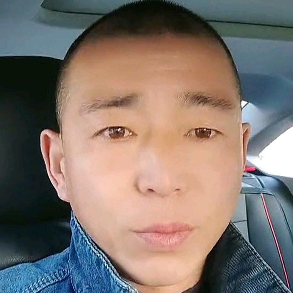 夹缝生存