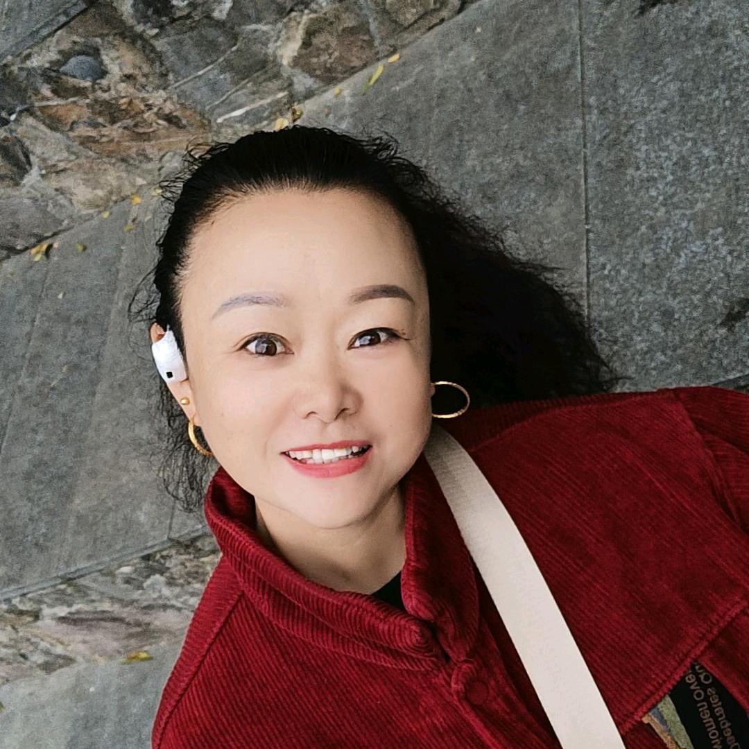 大肉饼，开播不定时带货。