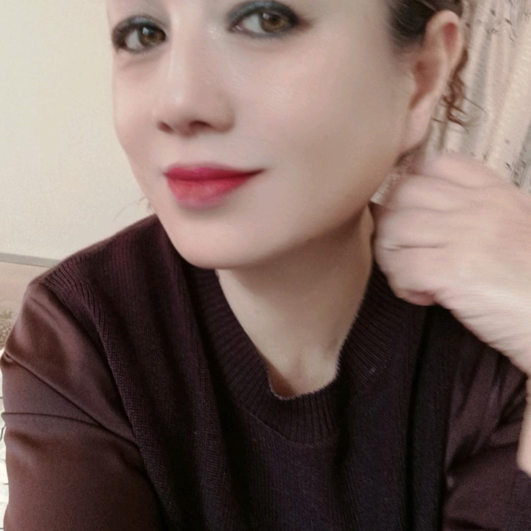 徐飞蓉