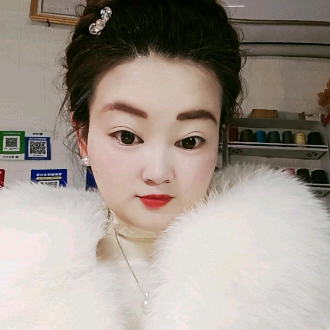 @翠翠《加工各种机器活》并且《修改衣服》