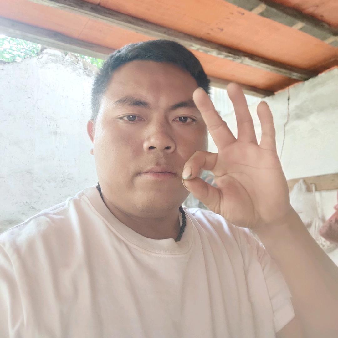 农村小普哥专业卖农资