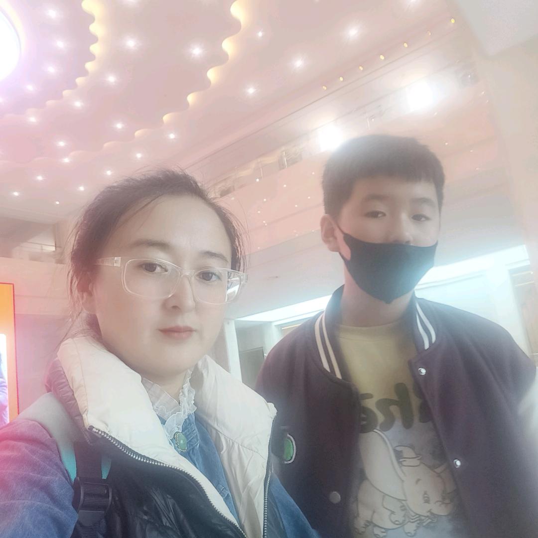 秀兰