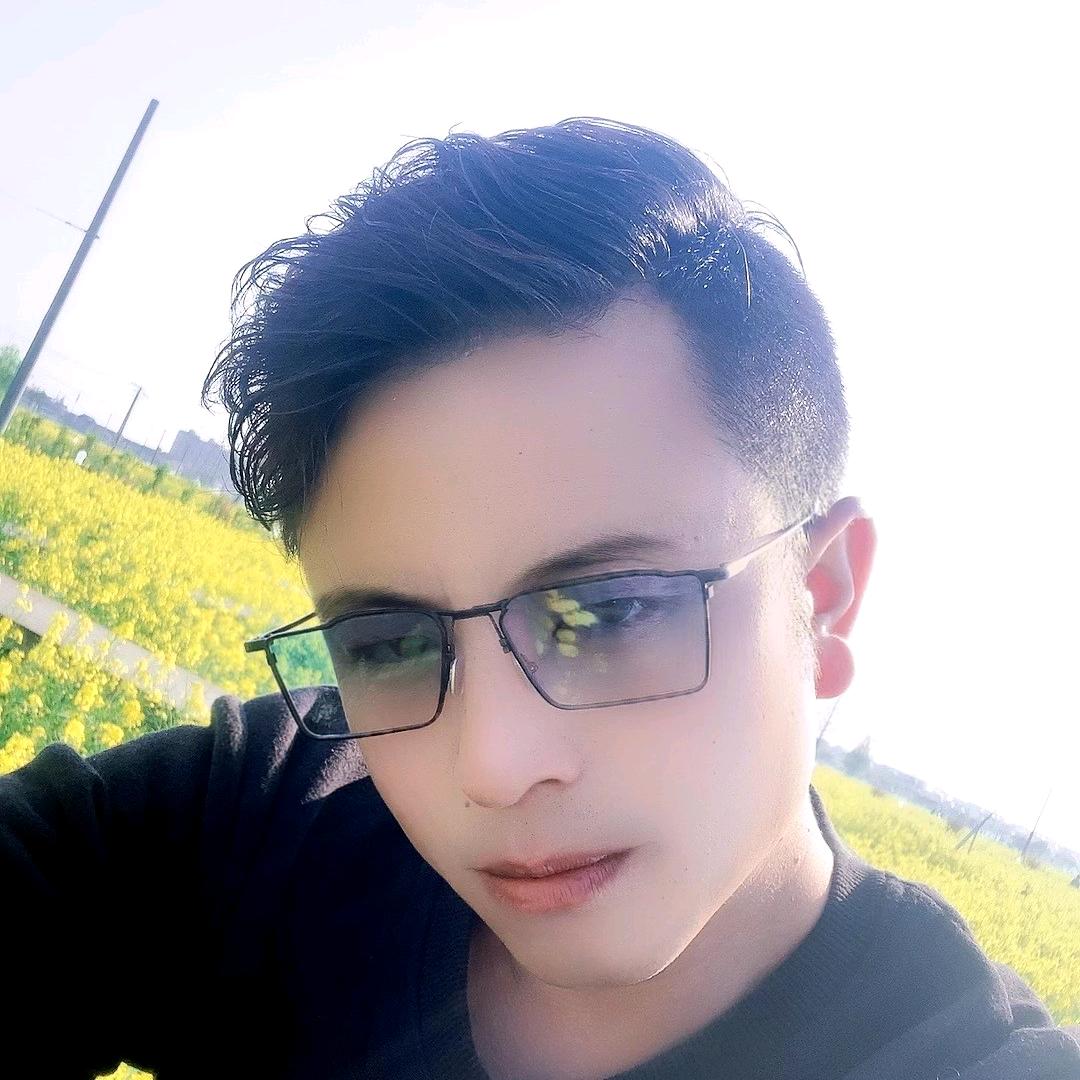 帅得乱七八糟的男人