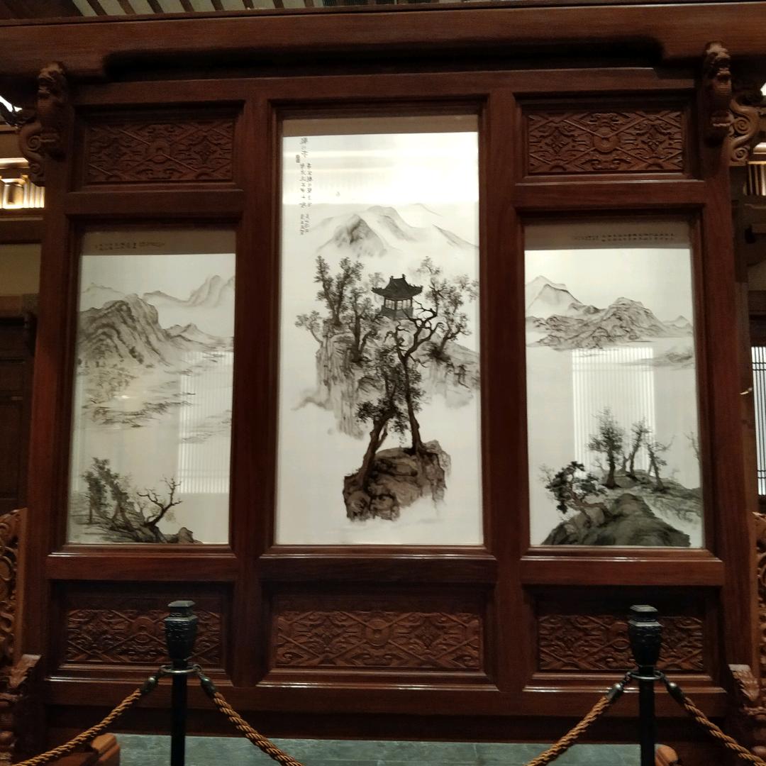 (⌯¤̴̶̷̀ω¤̴̶̷́)✧刘进美