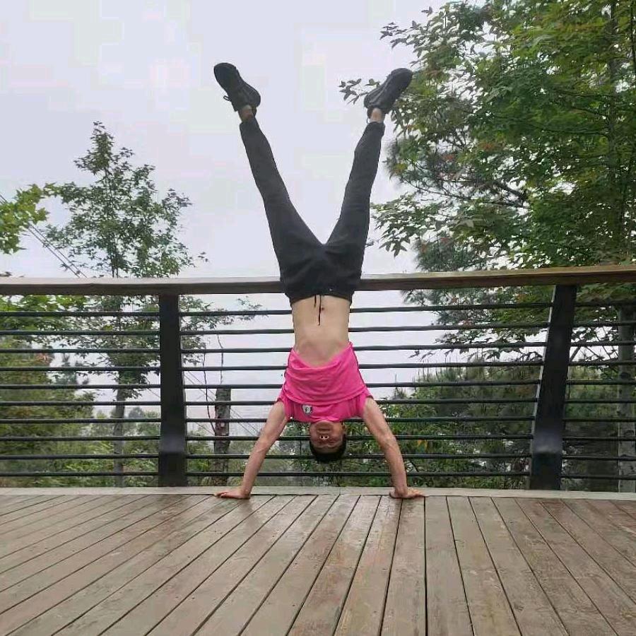 伦之乐183cm