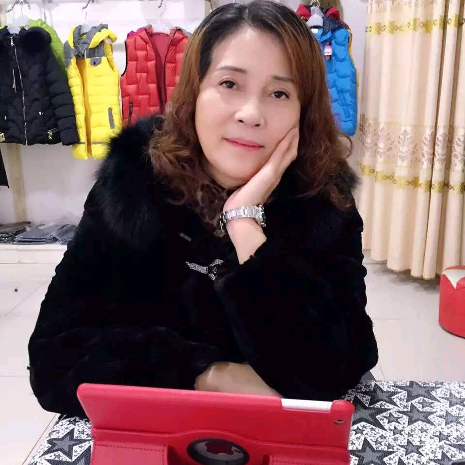 默默姐