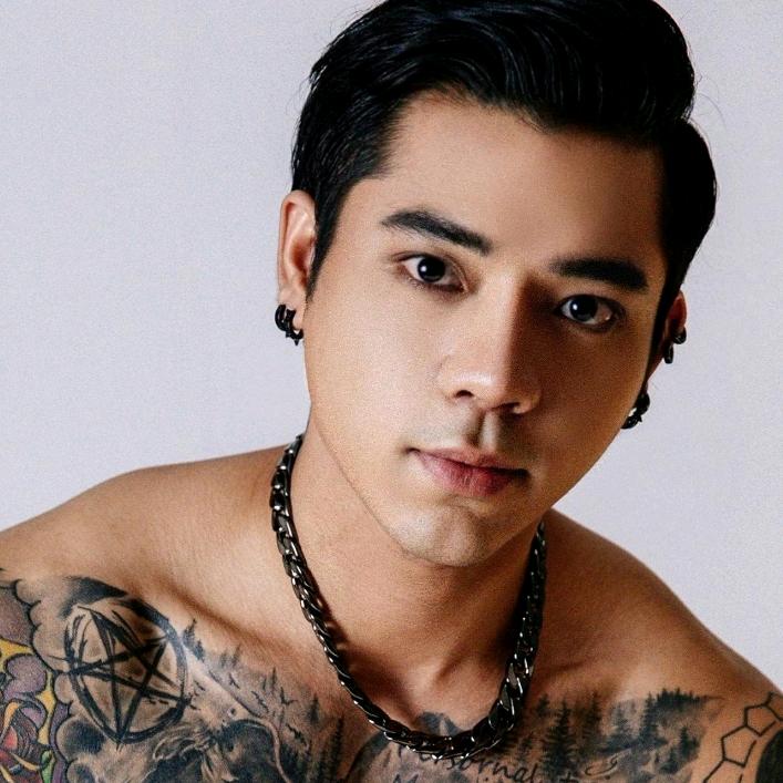 Asianbum亚洲小子不爱穿内裤