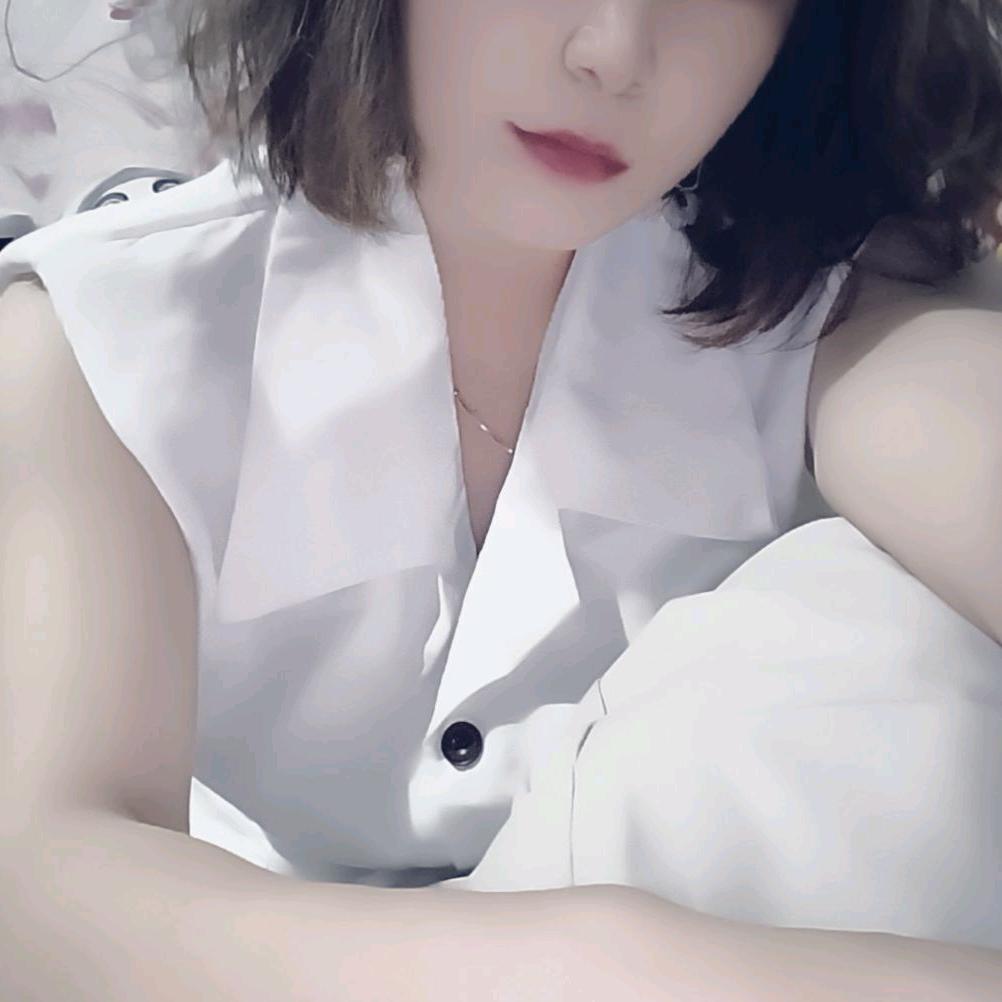 A A A小灰灰美睫（拒私聊）