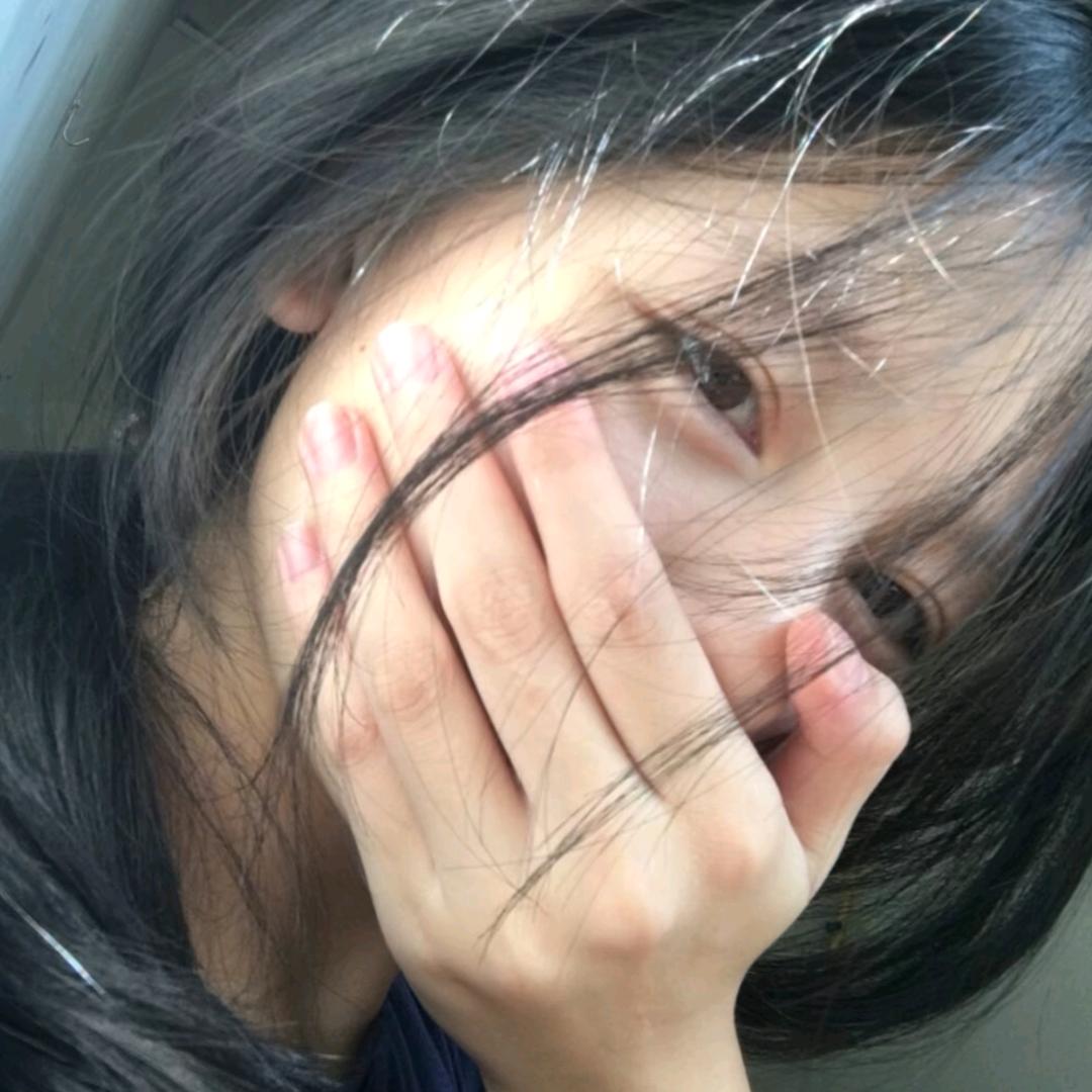 Y.头像