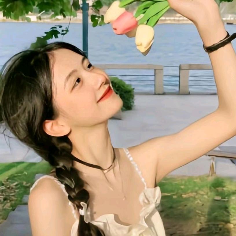 欣欣qq