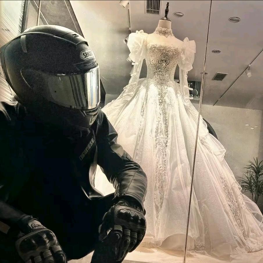 夨坕，
