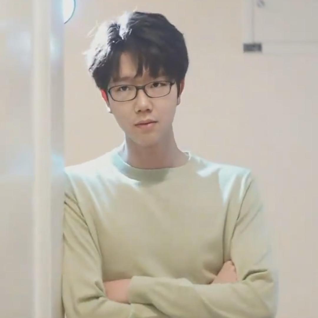 এº💞 小欧同学༊ ړ💞