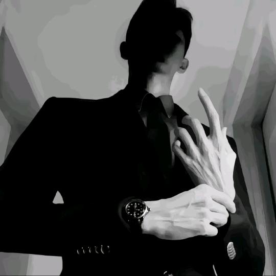 `   Au （不爱 没心）