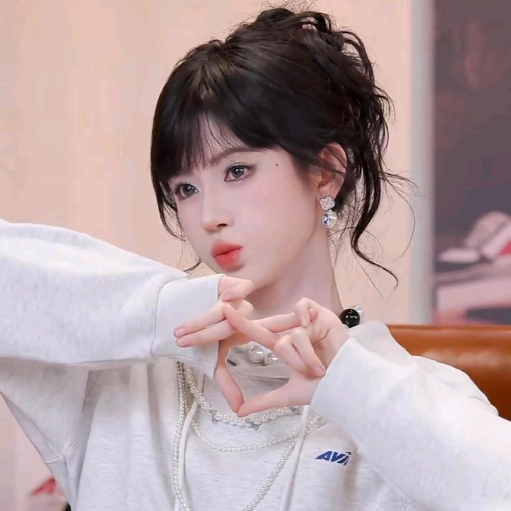 糖宁 ᥫᩣ༠°