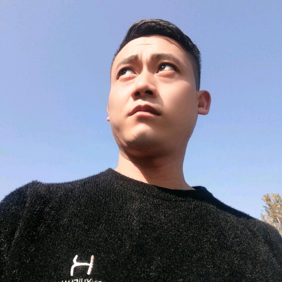 半颗糖🍬🍬