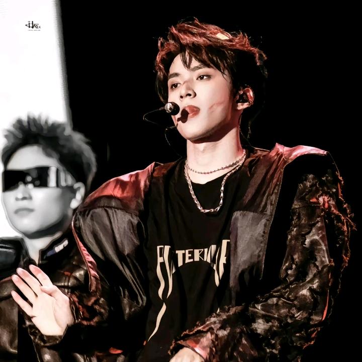 乌漆嘛黑葡萄🍇