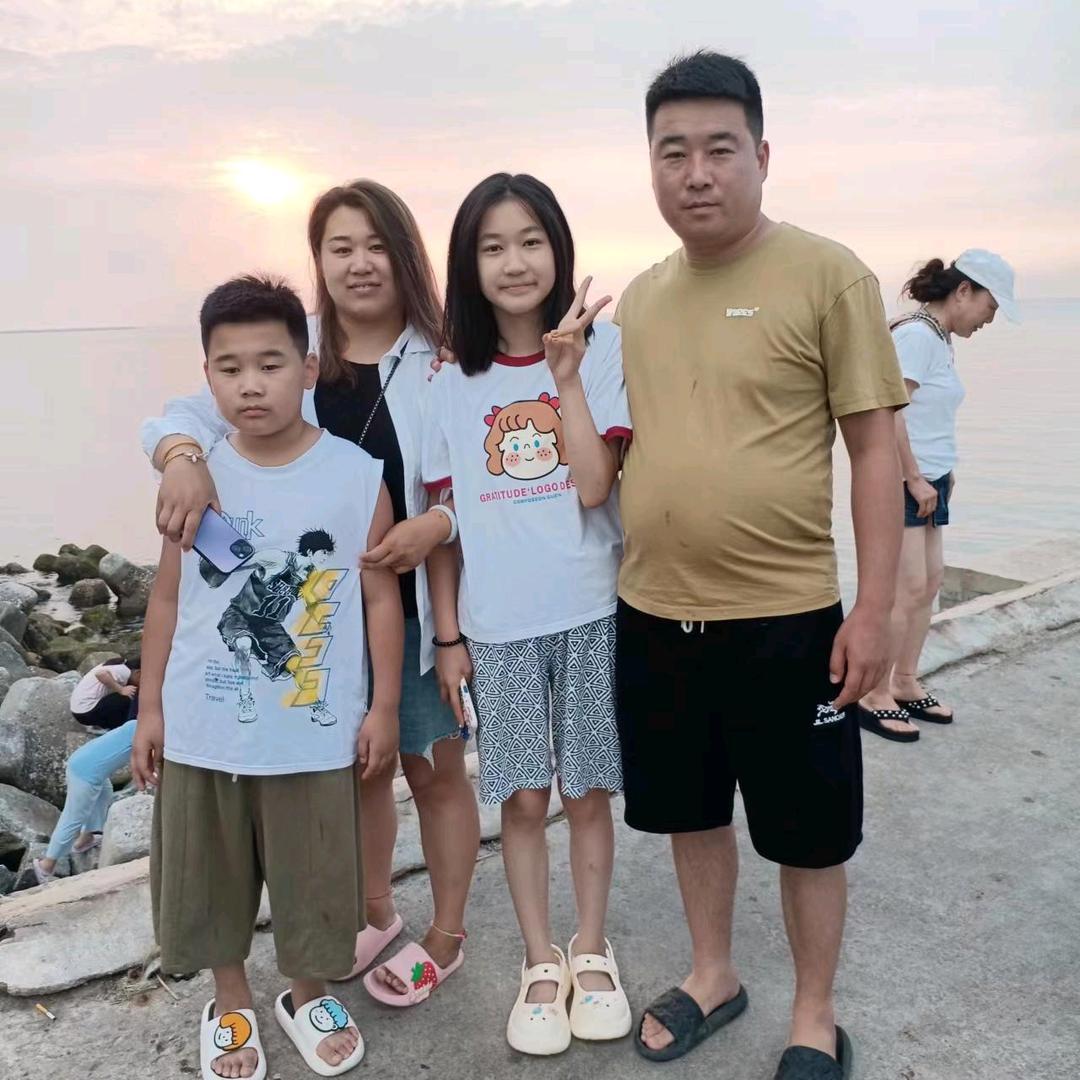 任丘市宏巨镀锌管