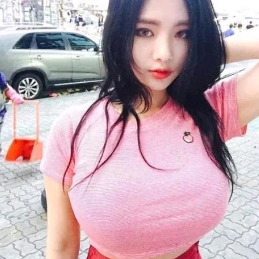 霸气二妮子！！